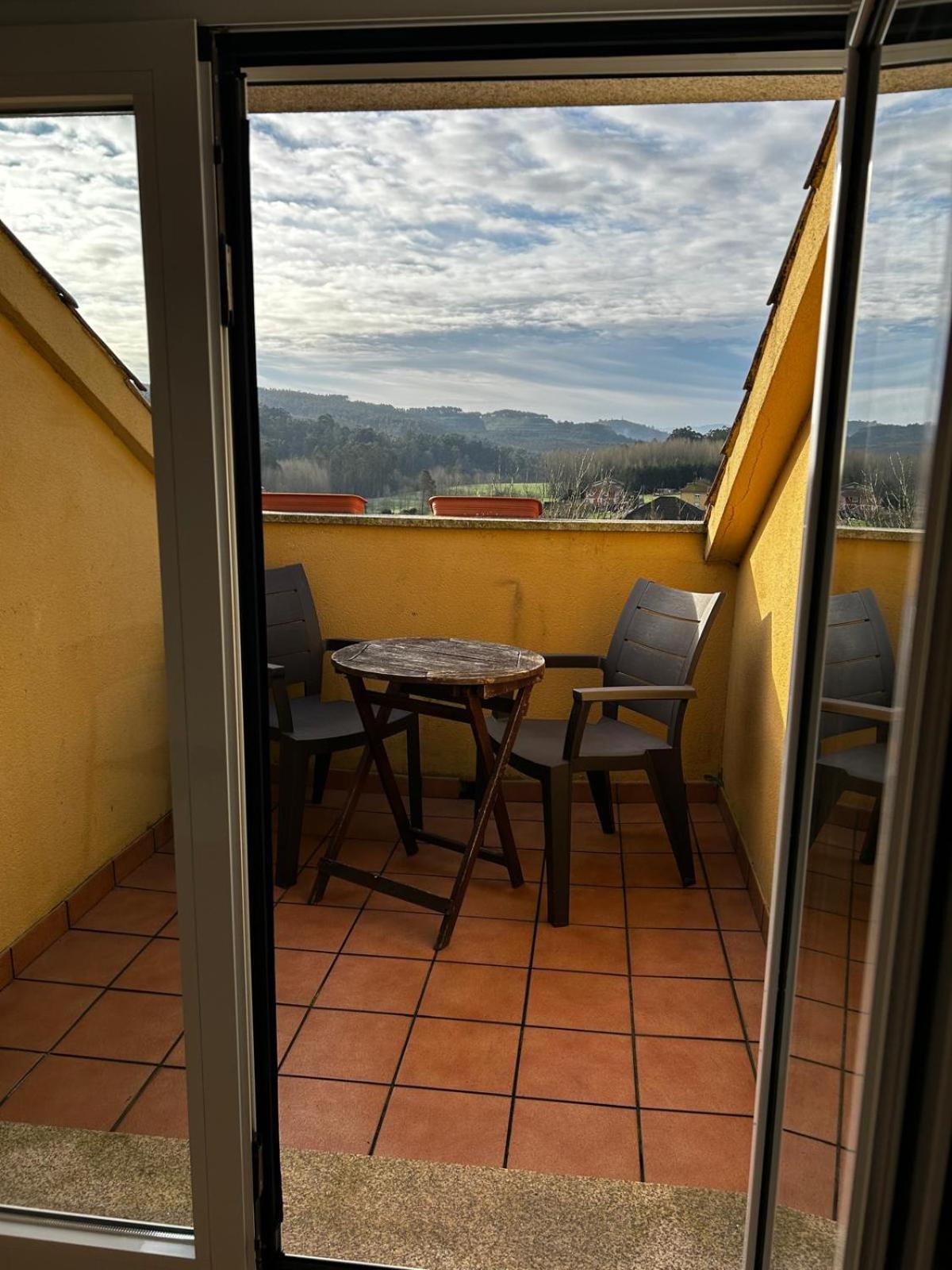 Pension A Solaina O Pedrouzo Exterior photo