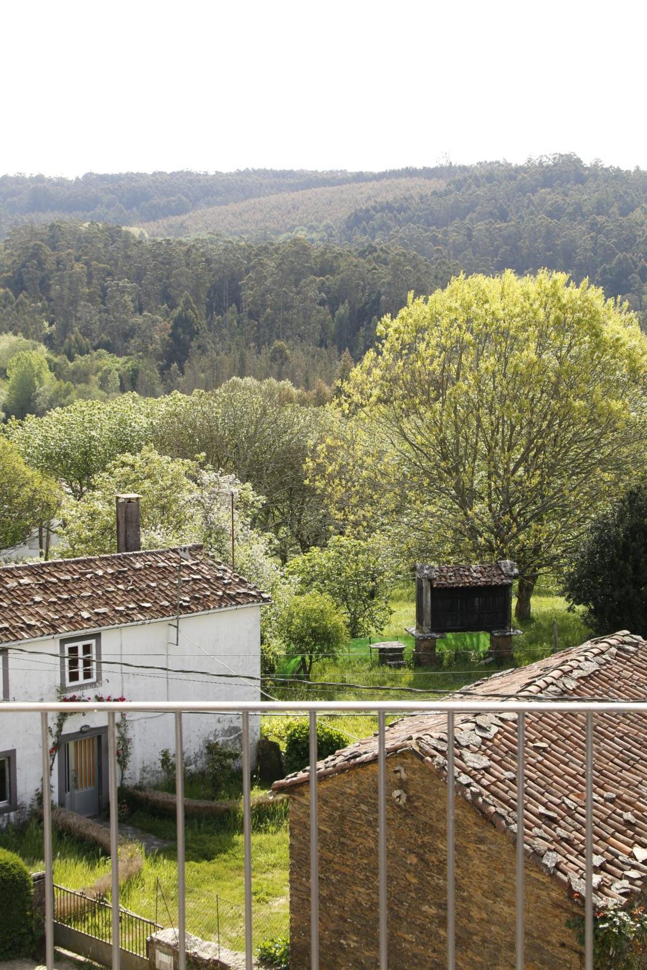 Pension A Solaina O Pedrouzo Exterior photo